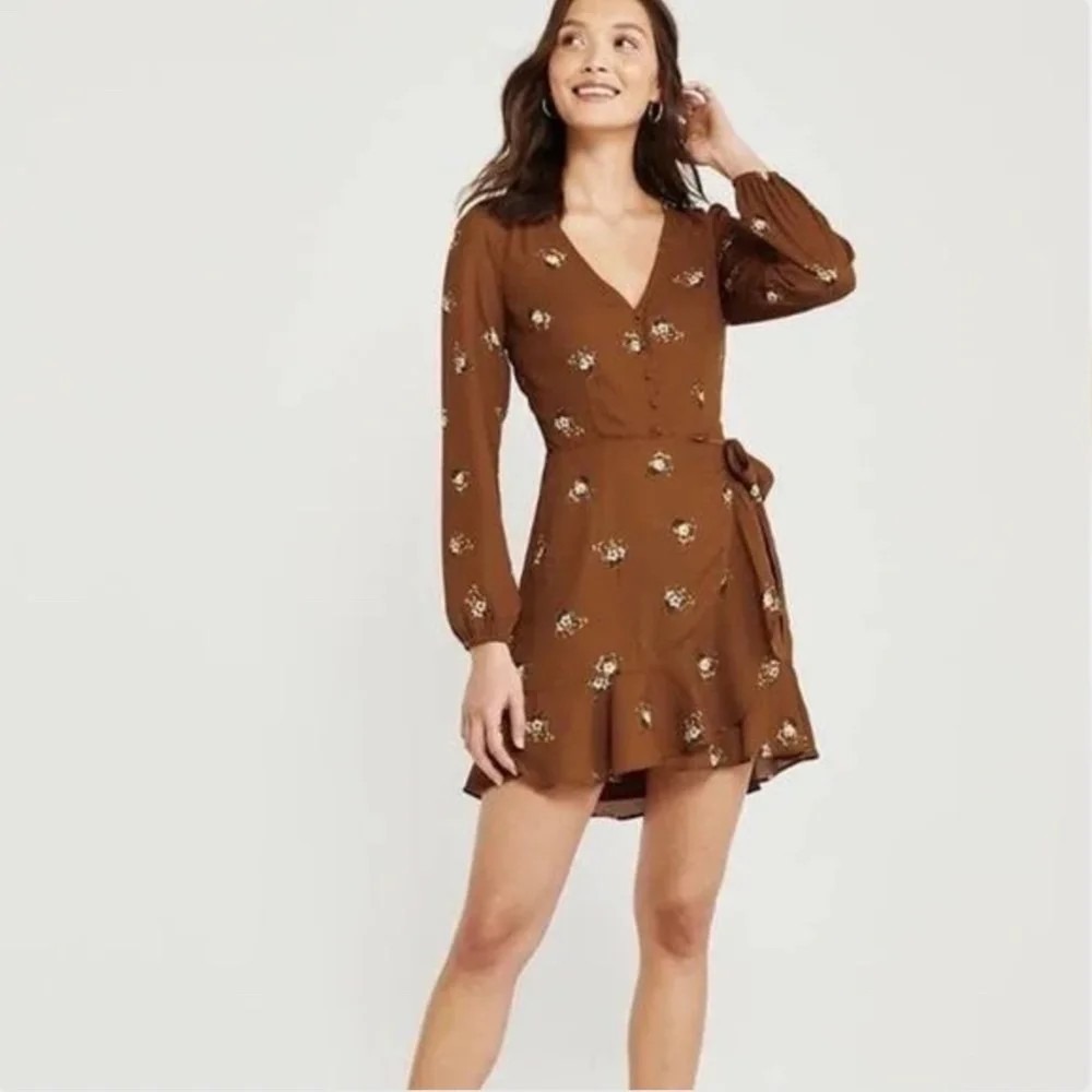 Abercrombie & Fitch Brown Floral Wrap Mini Dress In Women's Small- Autumn Preppy